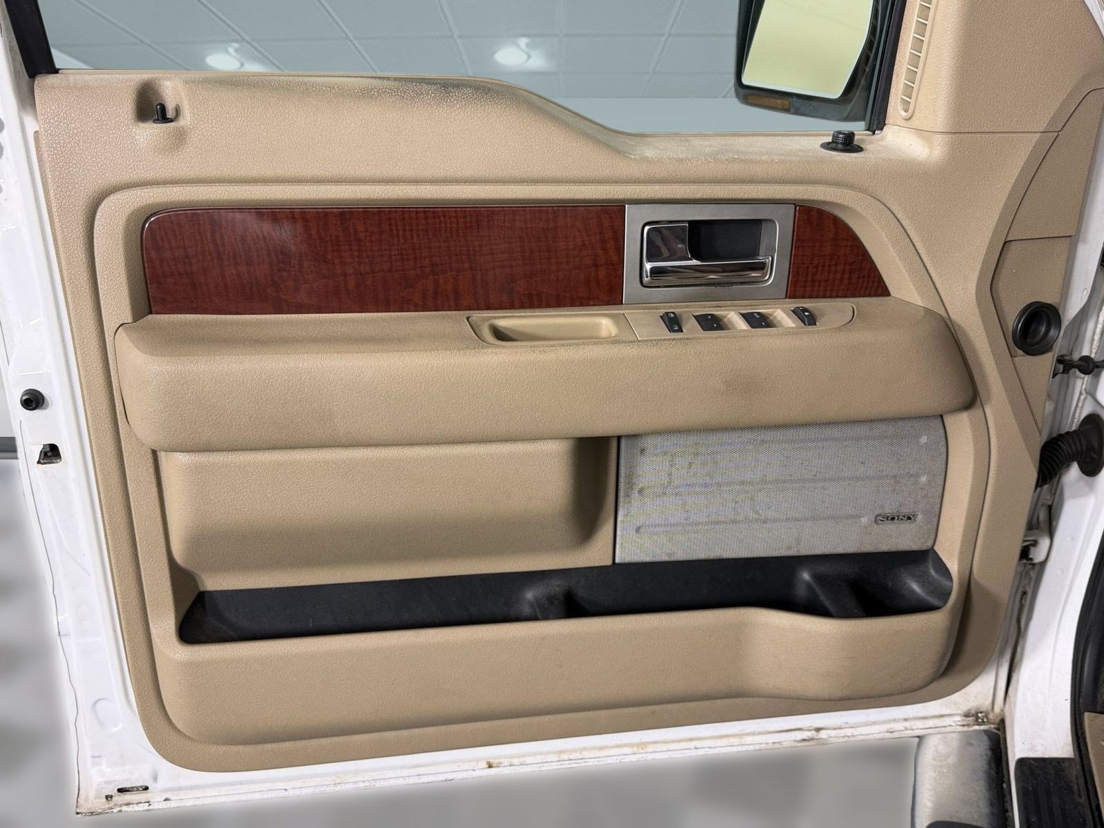 Used 2010 Ford F150 King Ranch RWD image 13