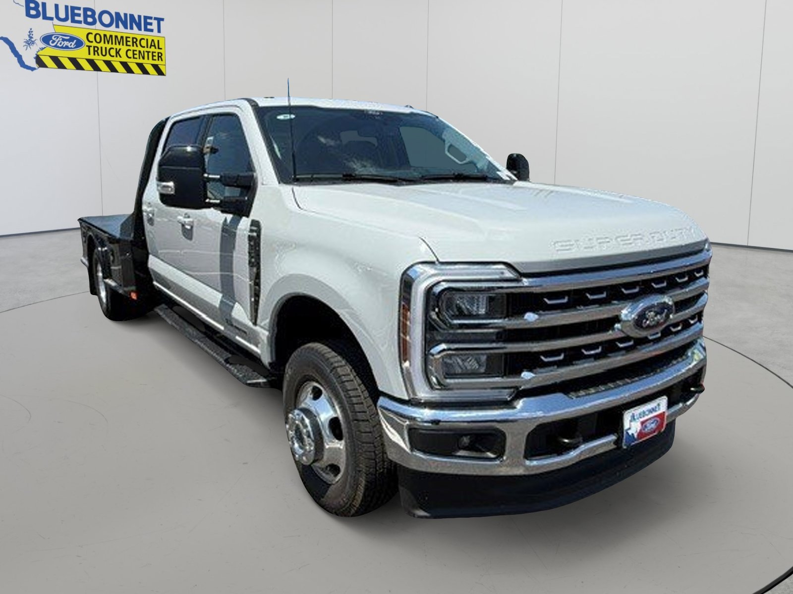 New 2026 Ford F350 Lariat AWD/4WD image 4