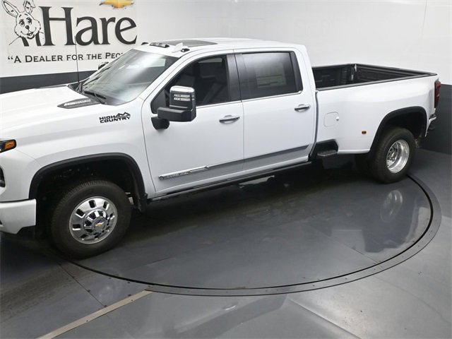 New 2026 Chevrolet Silverado 3500 High Country w/ High Country Premium Package image 36