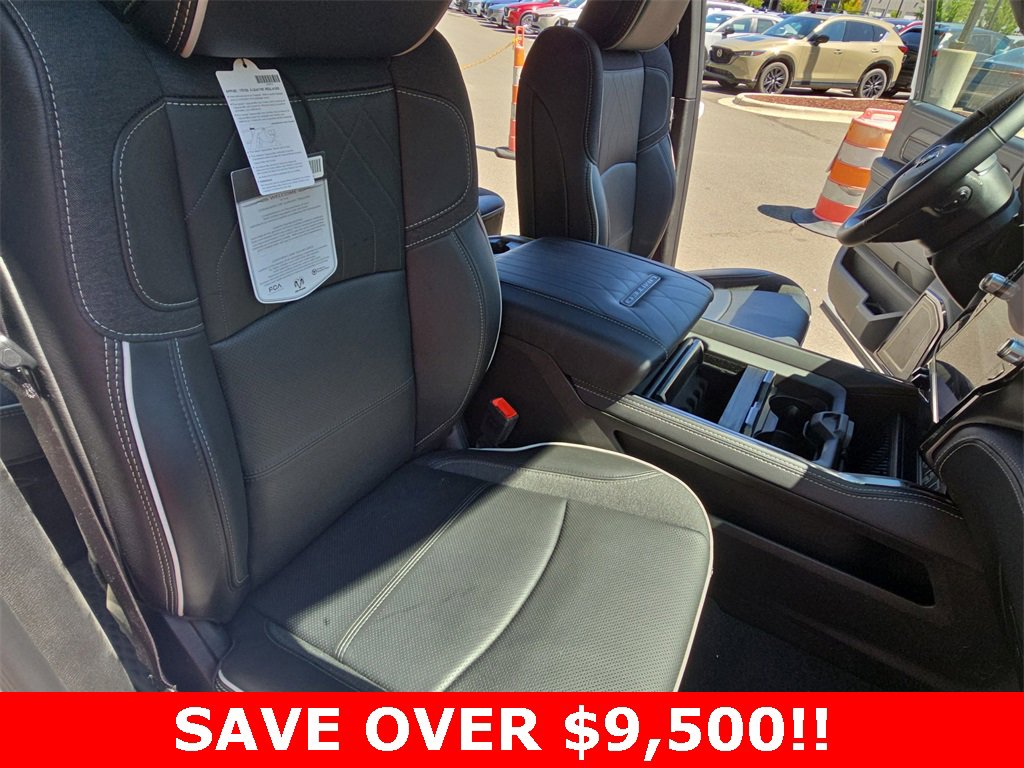 New 2025 RAM 2500 Limited image 10