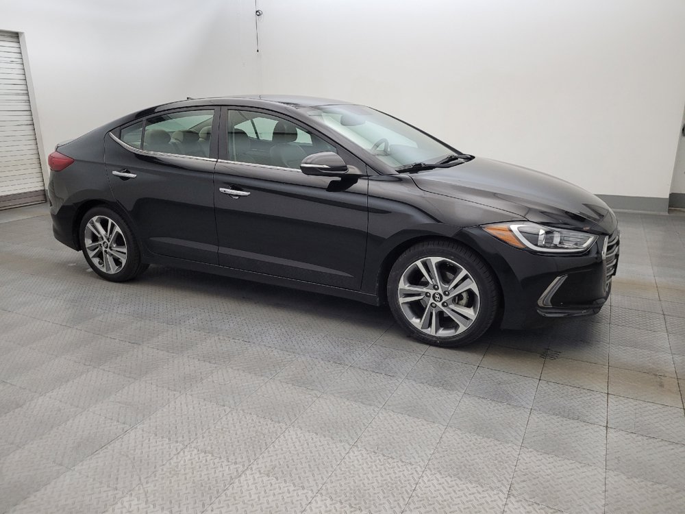 Used 2017 Hyundai Elantra Limited FWD image 11