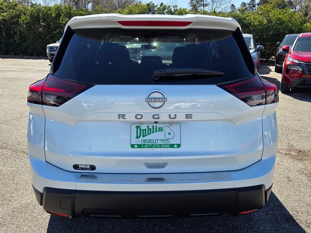 New 2026 Nissan Rogue SV image 9