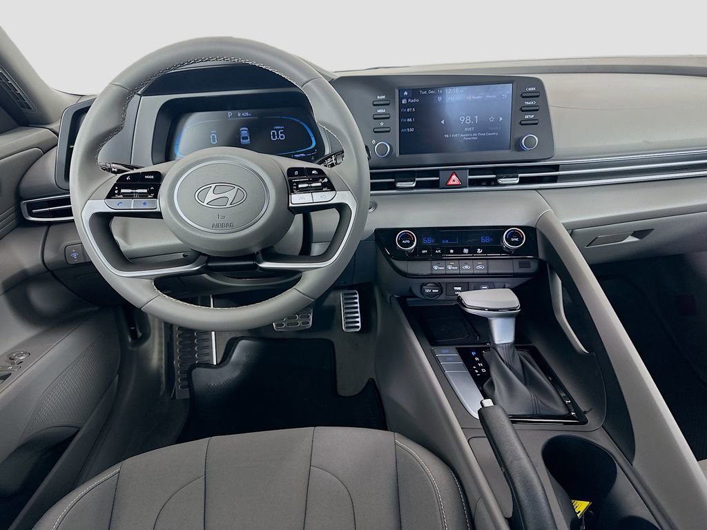 New 2026 Hyundai Elantra Sport image 17