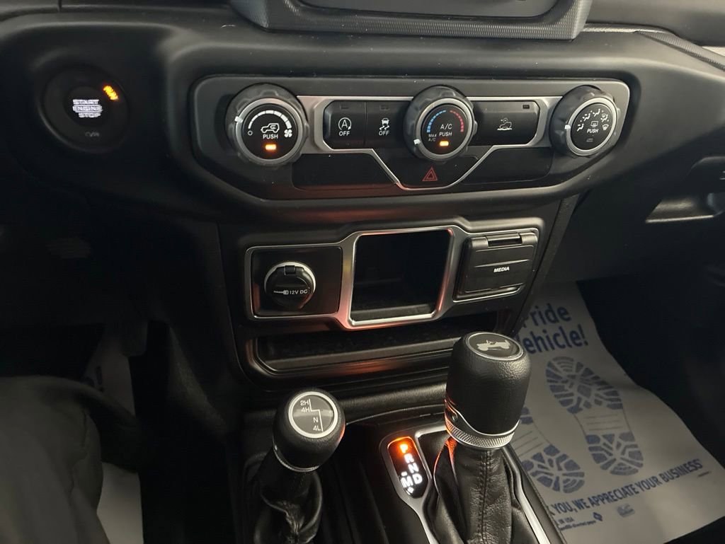 Used 2021 Jeep Wrangler Unlimited Sport AWD/4WD image 27
