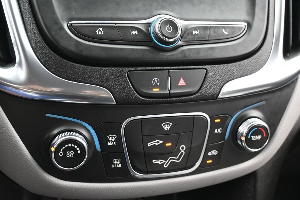 Used 2024 Chevrolet Equinox LS FWD image 18