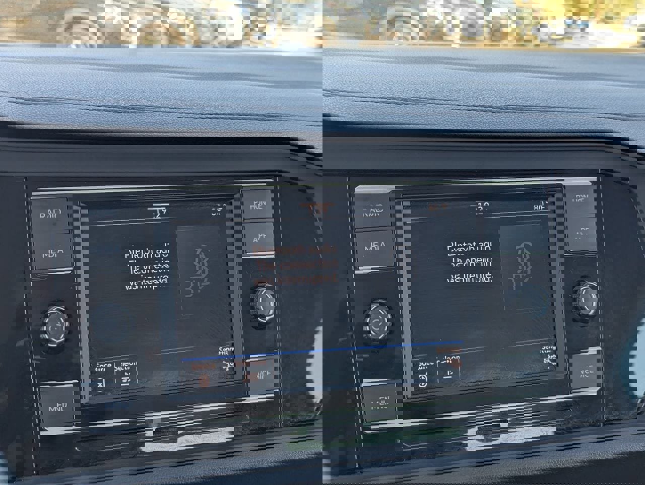 Used 2024 Volkswagen Jetta SE image 23