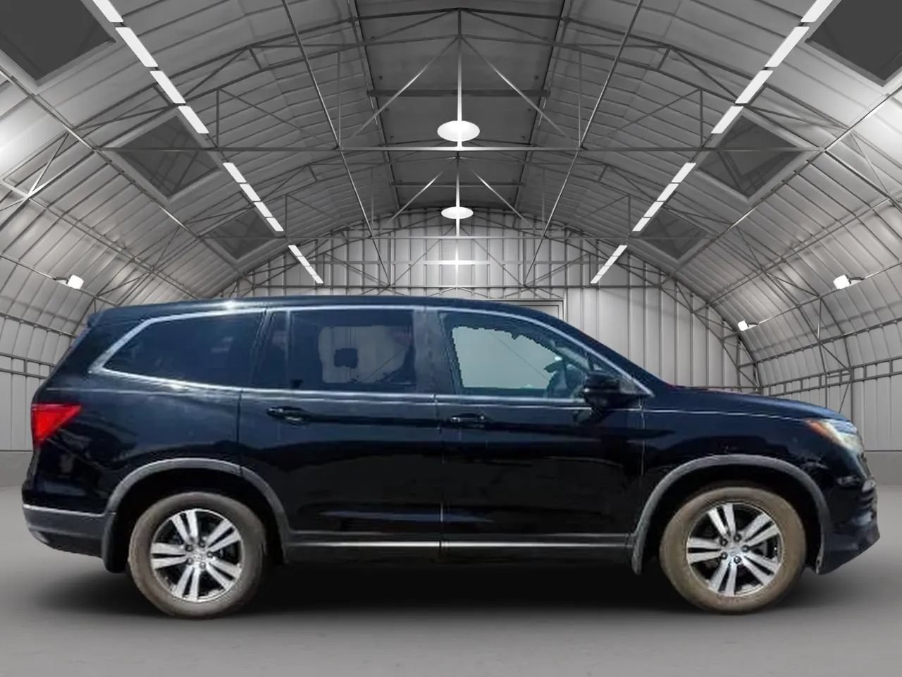 Used 2017 Honda Pilot EX-L image 2