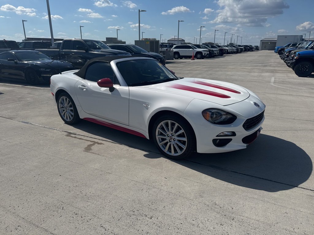 Used 2018 FIAT 124 Spider Lusso w/ Convenience Group