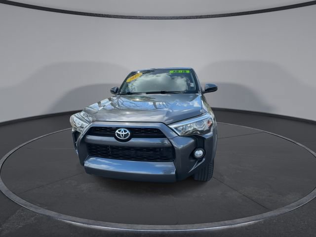 Used 2017 Toyota 4Runner SR5 image 4
