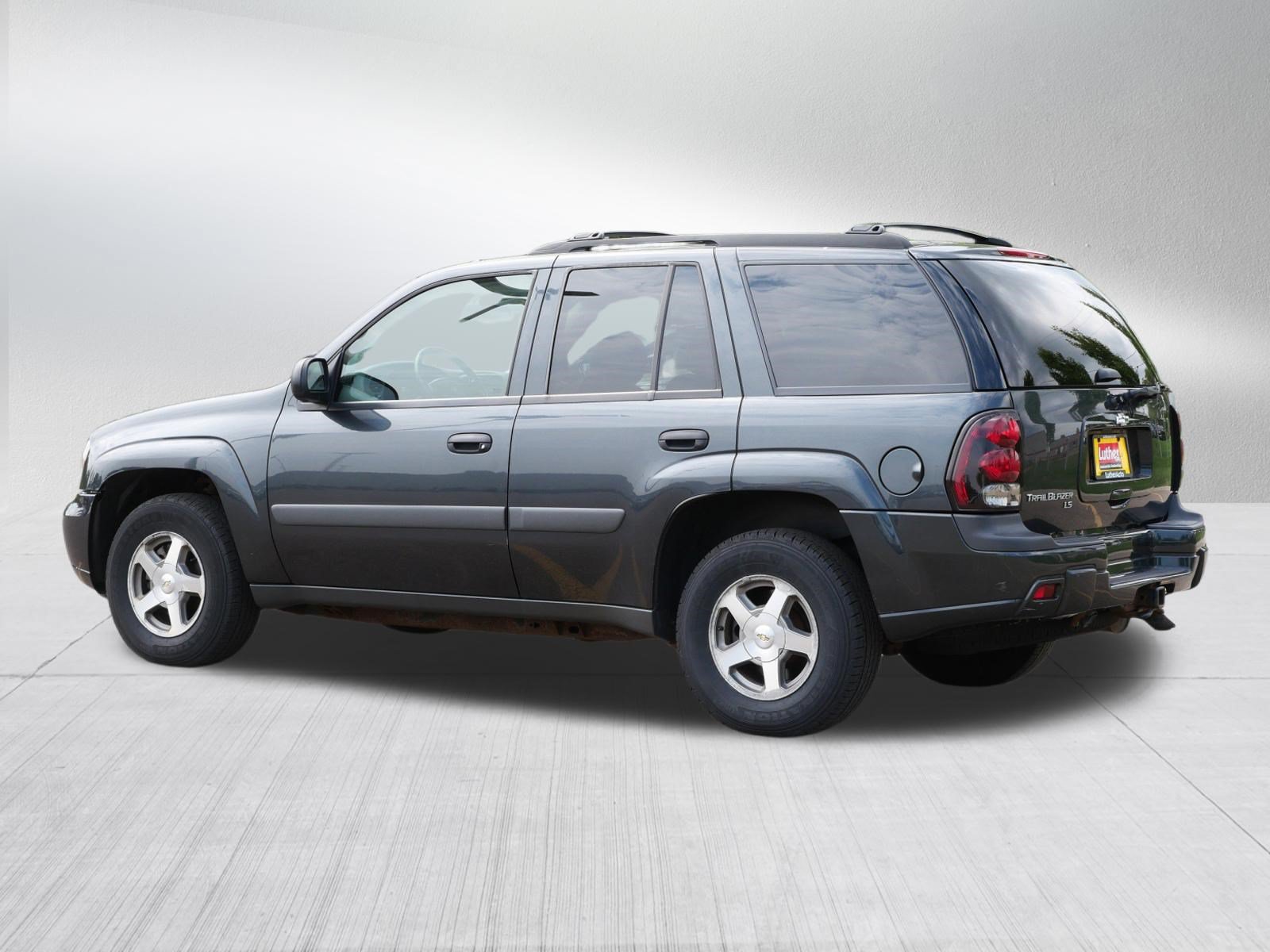 Used 2005 Chevrolet TrailBlazer LS w/ LS Preferred Equipment Group AWD/4WD image 5