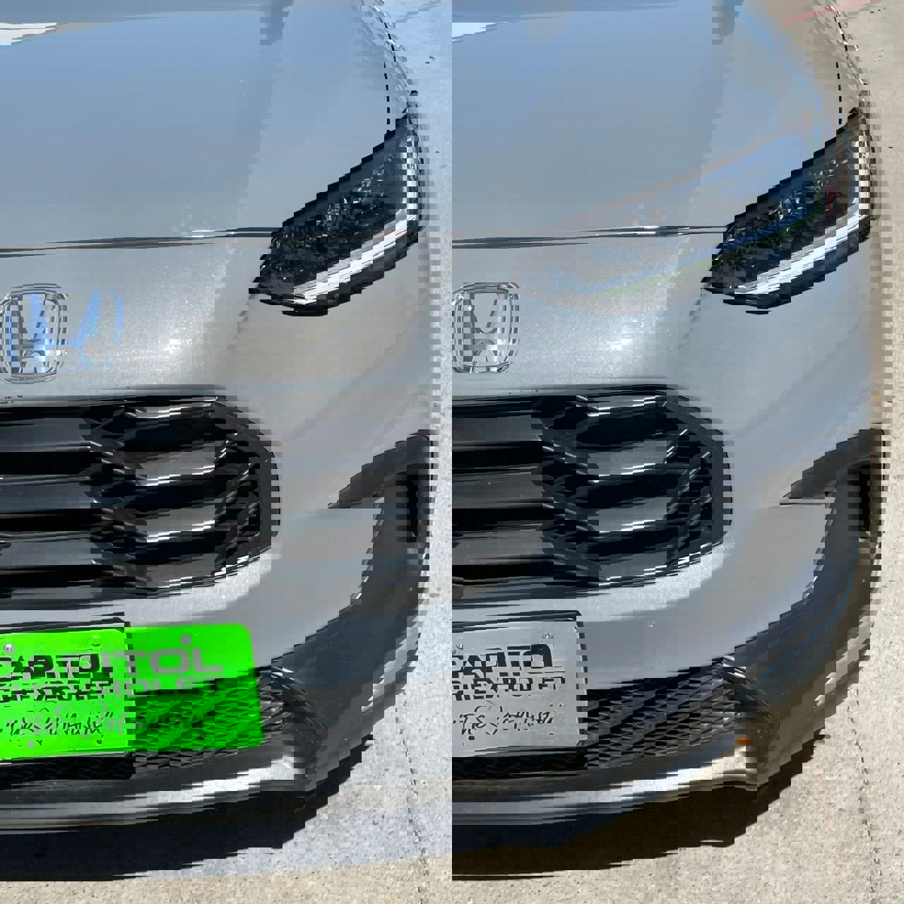 Used 2025 Honda HR-V Sport image 8