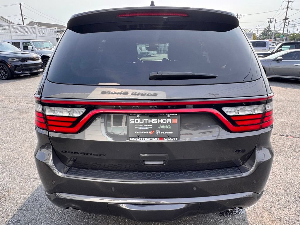 Used 2024 Dodge Durango R/T AWD/4WD image 7