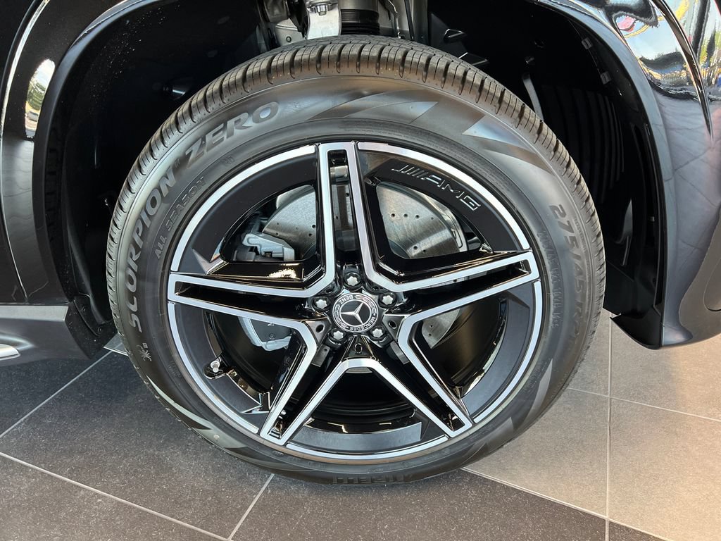 New 2026 Mercedes-Benz GLS 450 4MATIC image 31