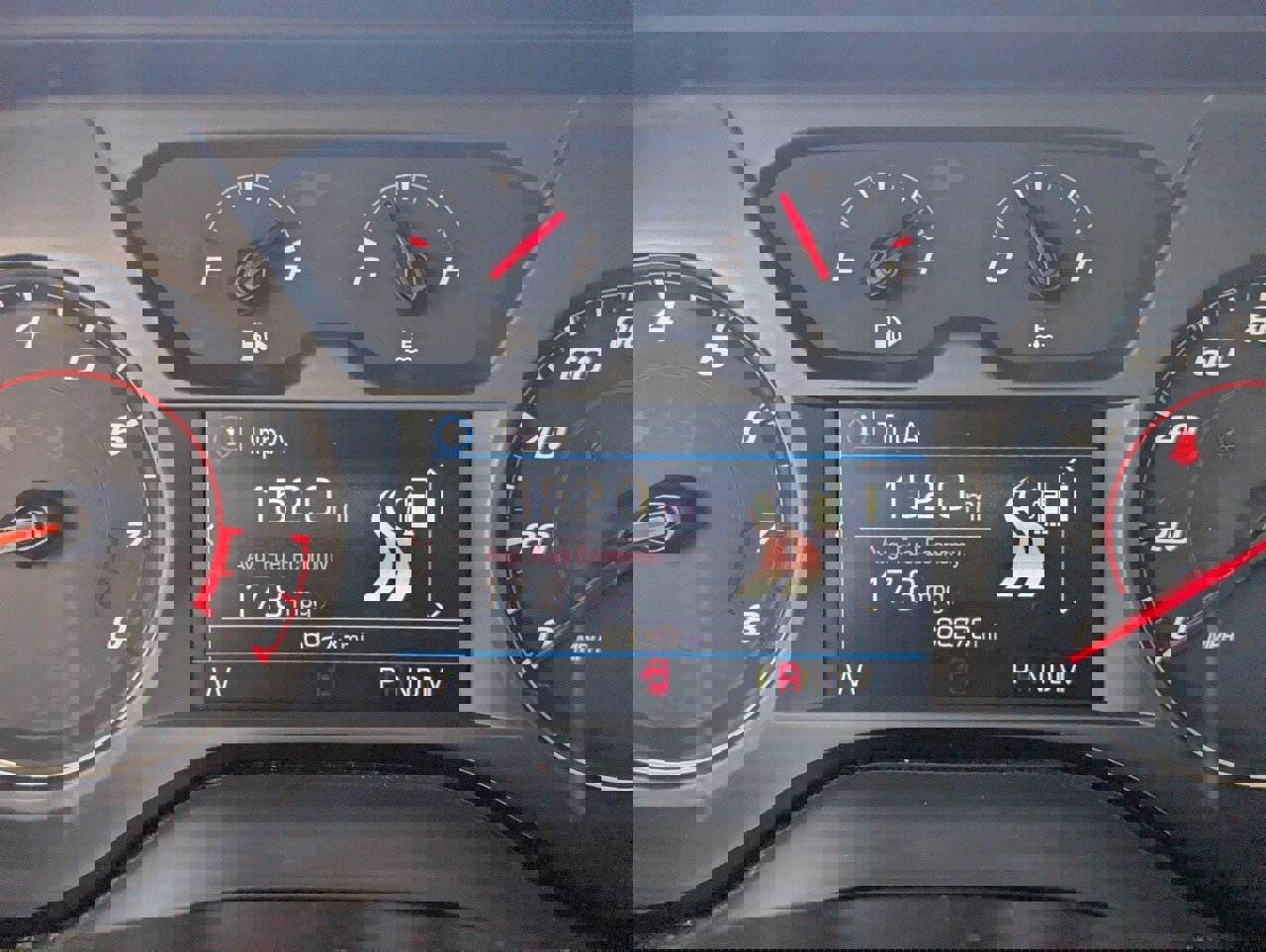 Used 2023 Chevrolet Camaro LT image 30