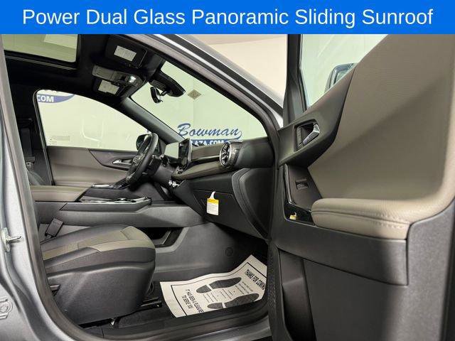 New 2026 Chevrolet Equinox LT w/ Convenience Package II image 17