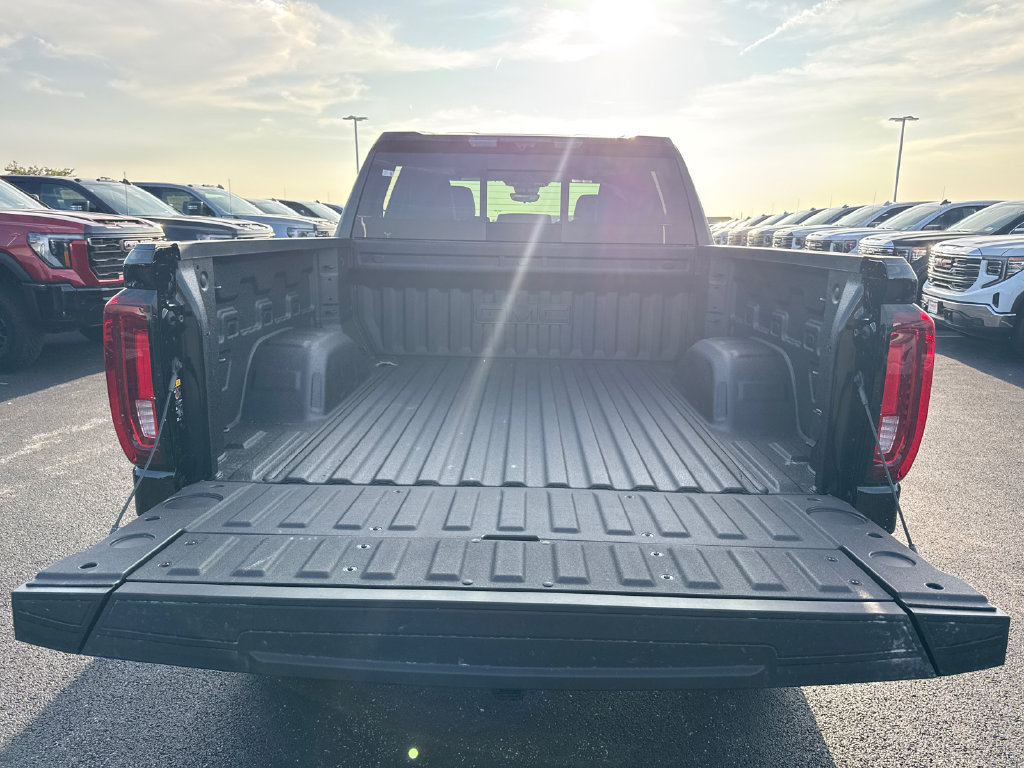 New 2026 GMC Sierra 1500 AT4 w/ AT4 Premium Package AWD/4WD image 32
