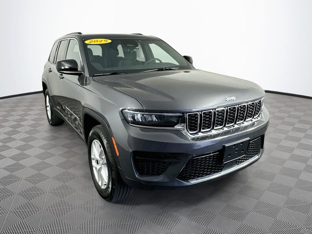 Certified 2025 Jeep Grand Cherokee Laredo X w/ Luxury Tech Group I AWD/4WD video 2