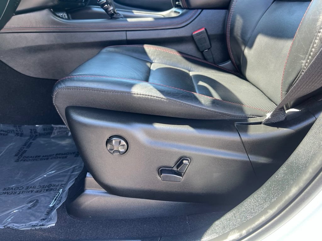 Used 2025 Dodge Durango GT AWD/4WD image 27