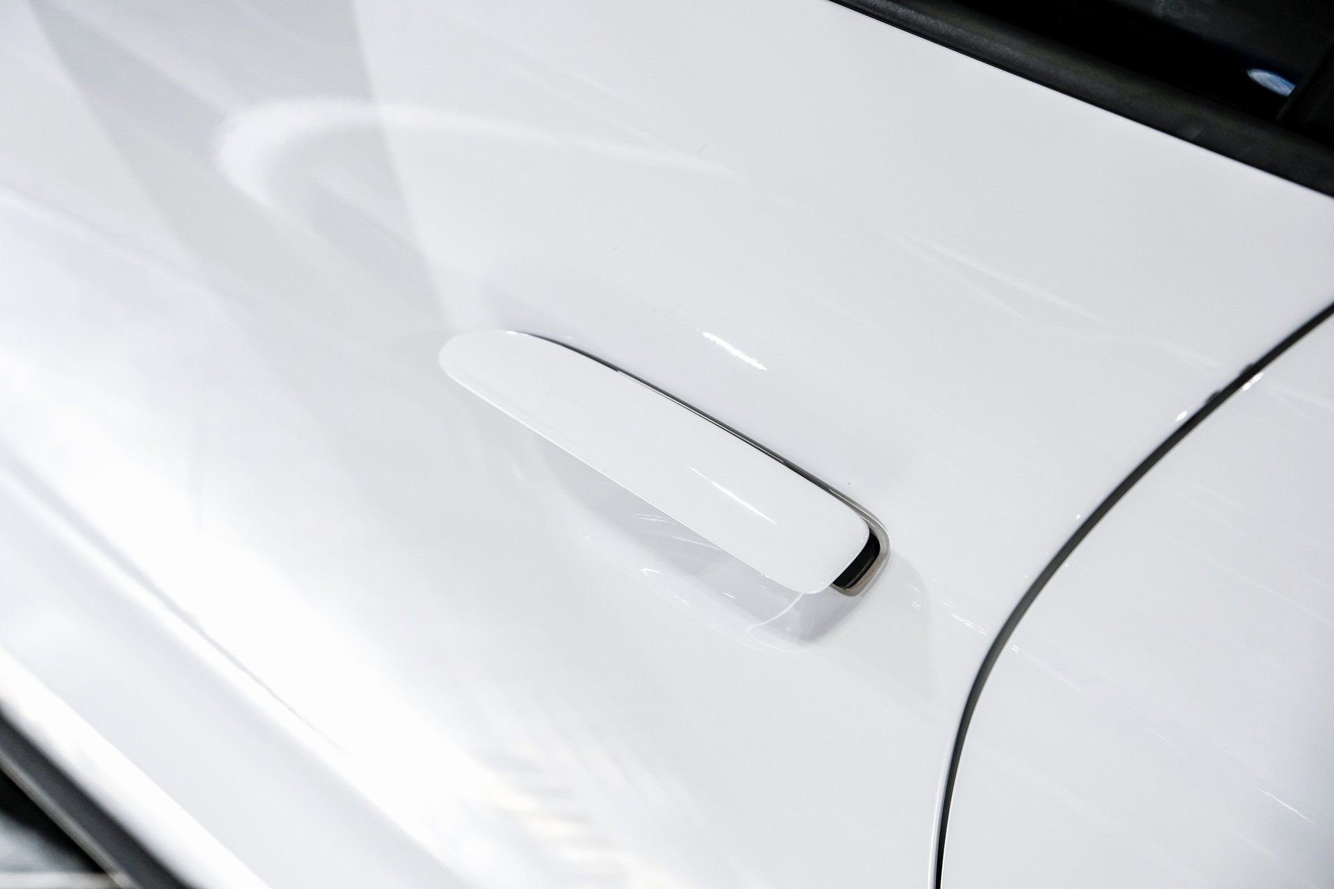 Used 2023 Porsche Taycan image 40