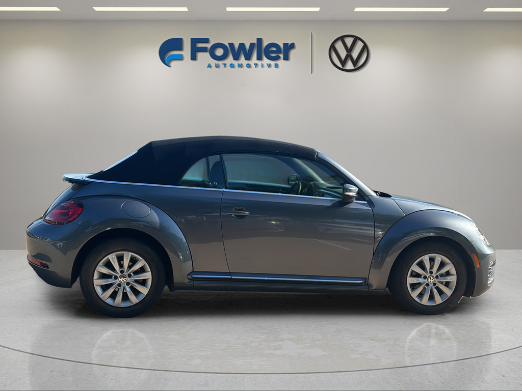 Used 2019 Volkswagen Beetle 2.0T S FWD image 8
