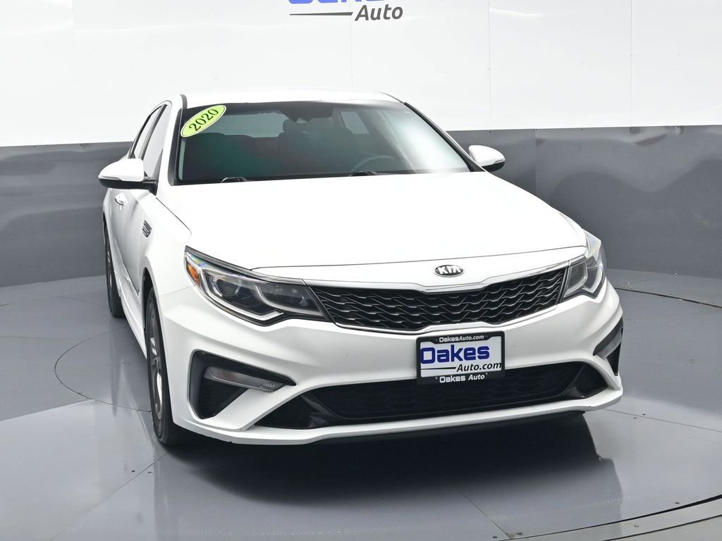 Certified 2020 Kia Optima LX FWD image 3