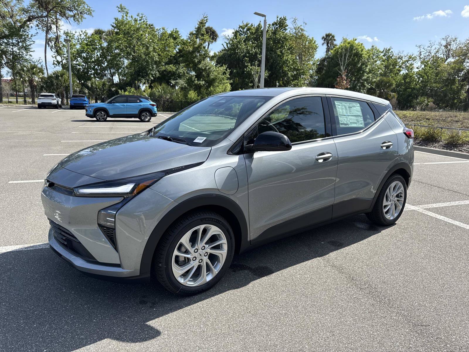 New 2027 Chevrolet Bolt LT w/ Comfort Package FWD image 7