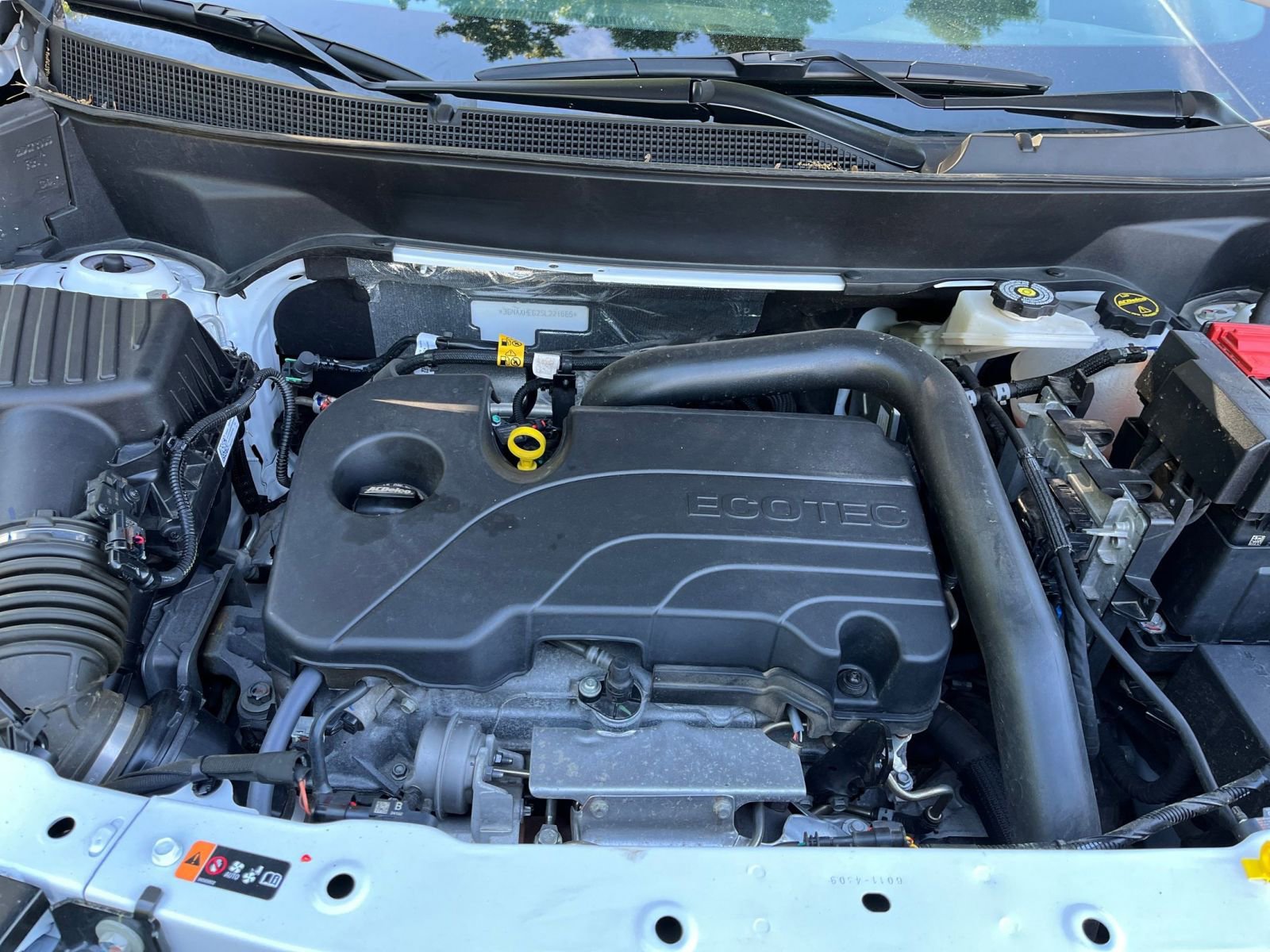 Used 2025 Chevrolet Equinox LT FWD image 32
