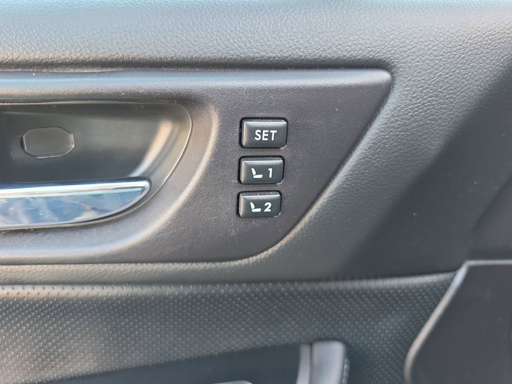 Used 2016 Subaru Outback 2.5i Limited AWD/4WD image 27