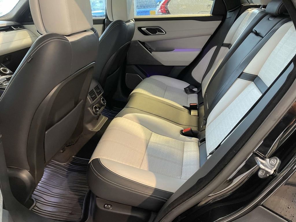 Used 2019 Land Rover Range Rover Velar R-Dynamic HSE AWD/4WD image 17