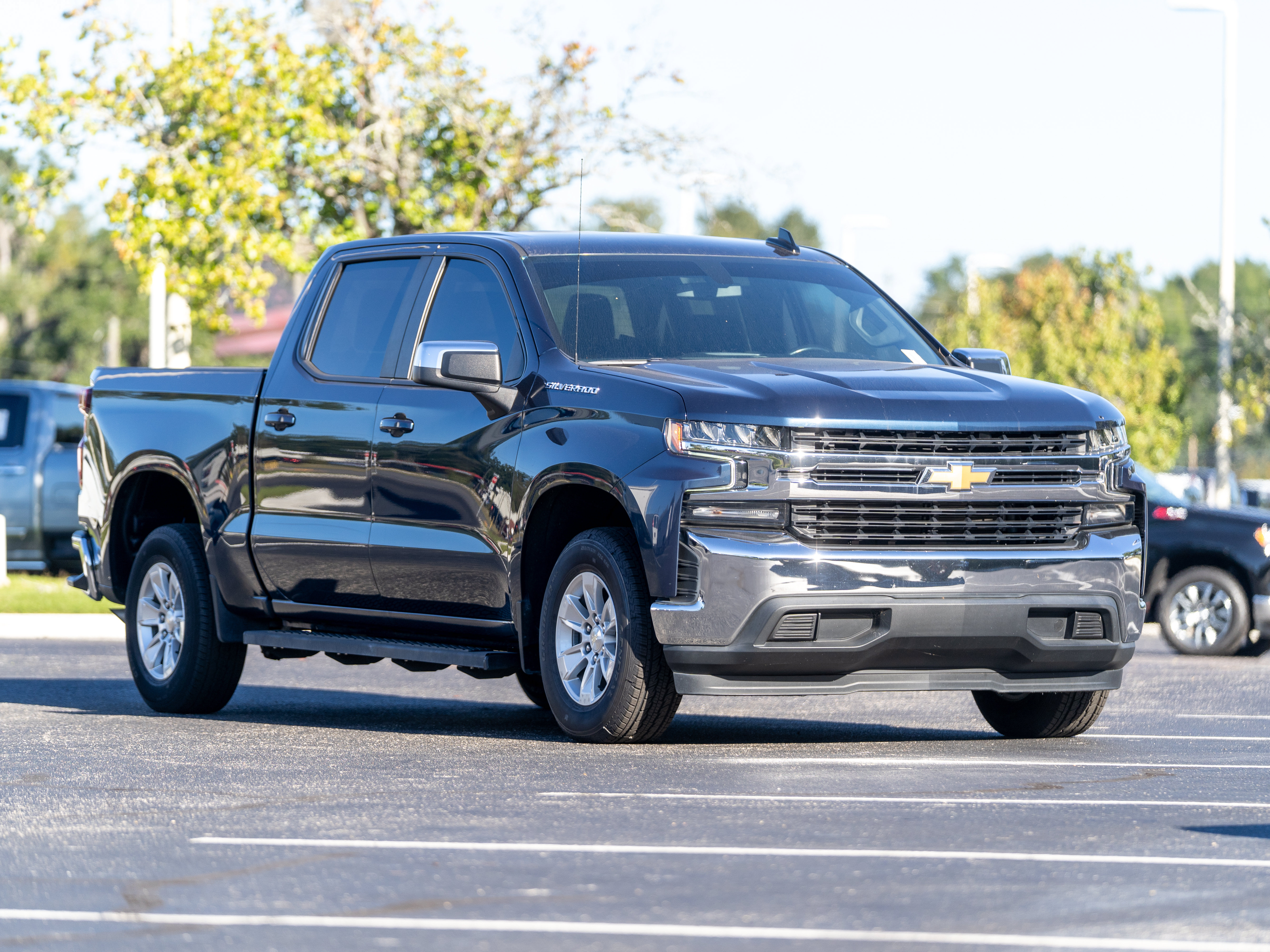 Used 2021 Chevrolet Silverado 1500 LT RWD image 39