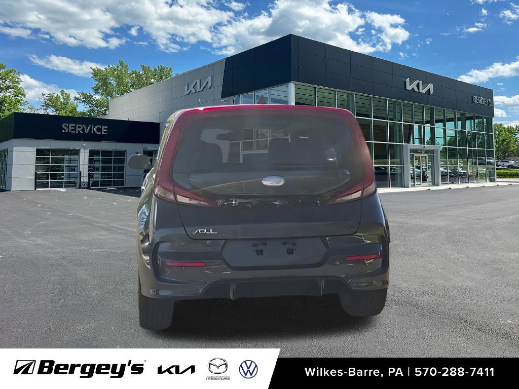 Used 2020 Kia Soul GT-Line w/ GT 2.0L Power Sunroof Package FWD image 9