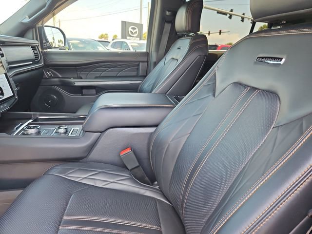 Used 2024 Ford Expedition Max Platinum AWD/4WD image 18