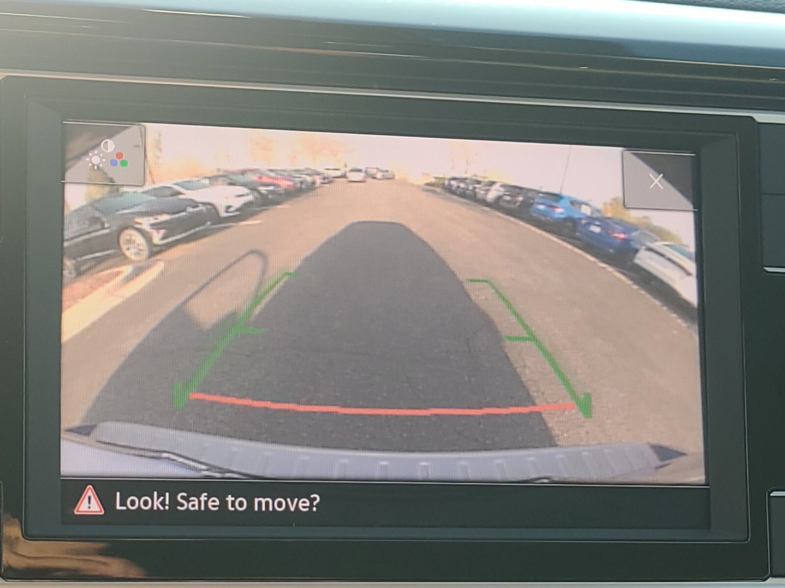 Used 2024 Volkswagen Taos S image 18