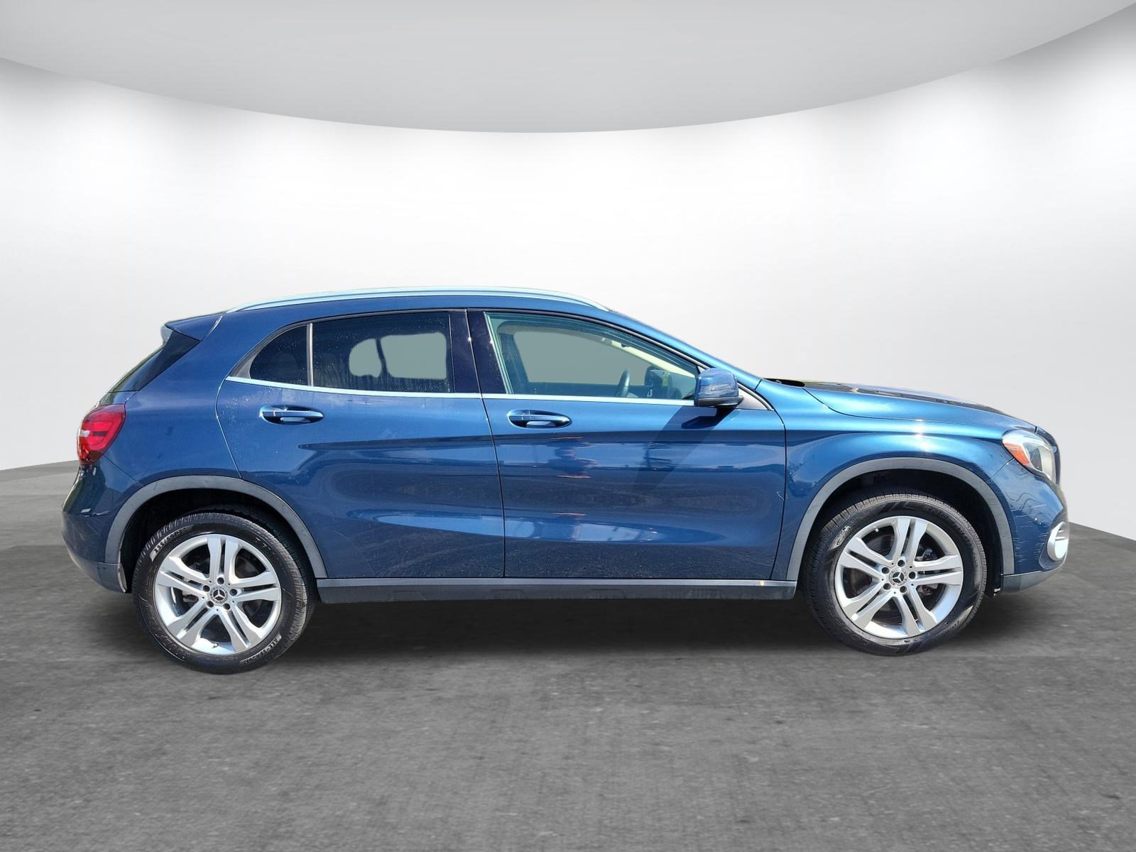 Used 2019 Mercedes-Benz GLA 250 4MATIC video 2