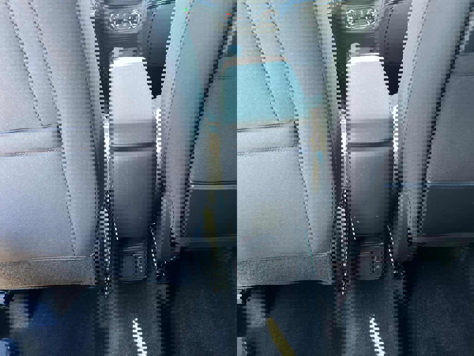 Certified 2023 Chevrolet TrailBlazer LT w/ Convenience Package AWD/4WD image 33