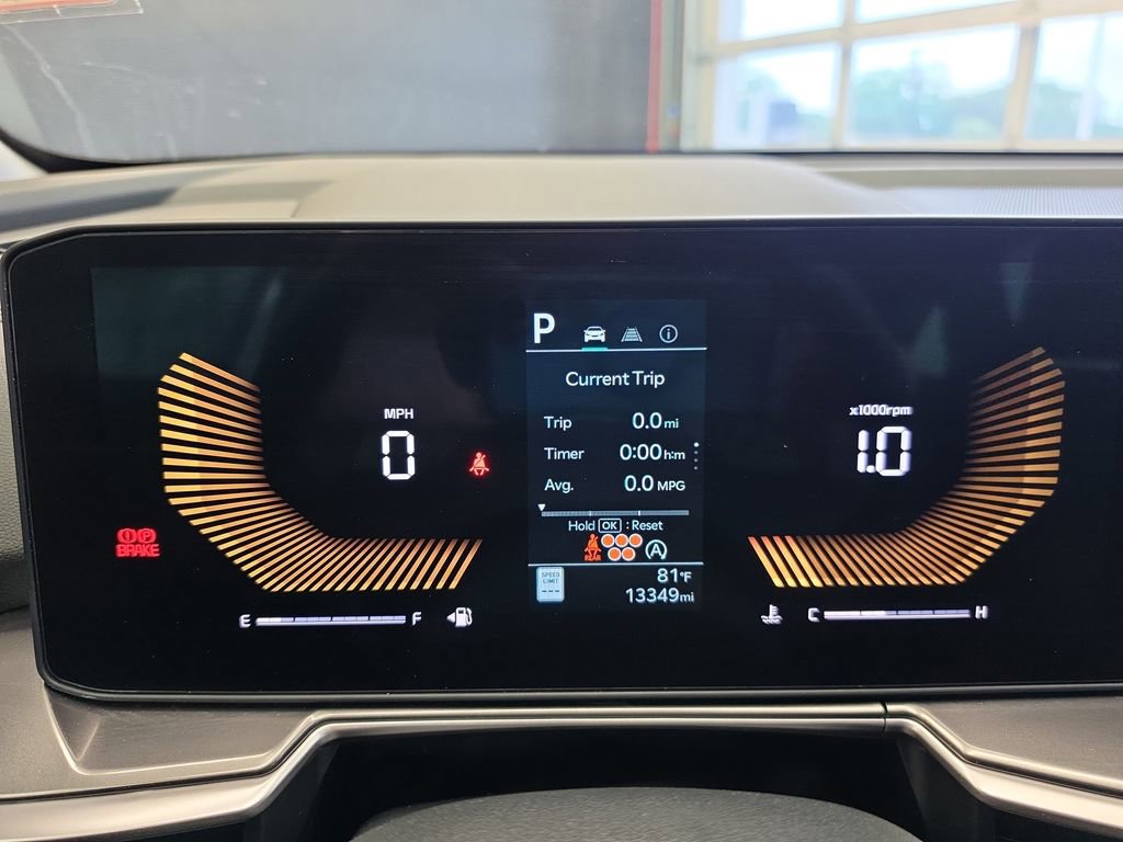 Certified 2025 Kia Sorento LX FWD image 22