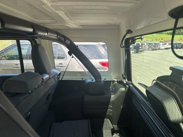 Used 2025 Jeep Wrangler Unlimited Sport S 4xe AWD/4WD image 37