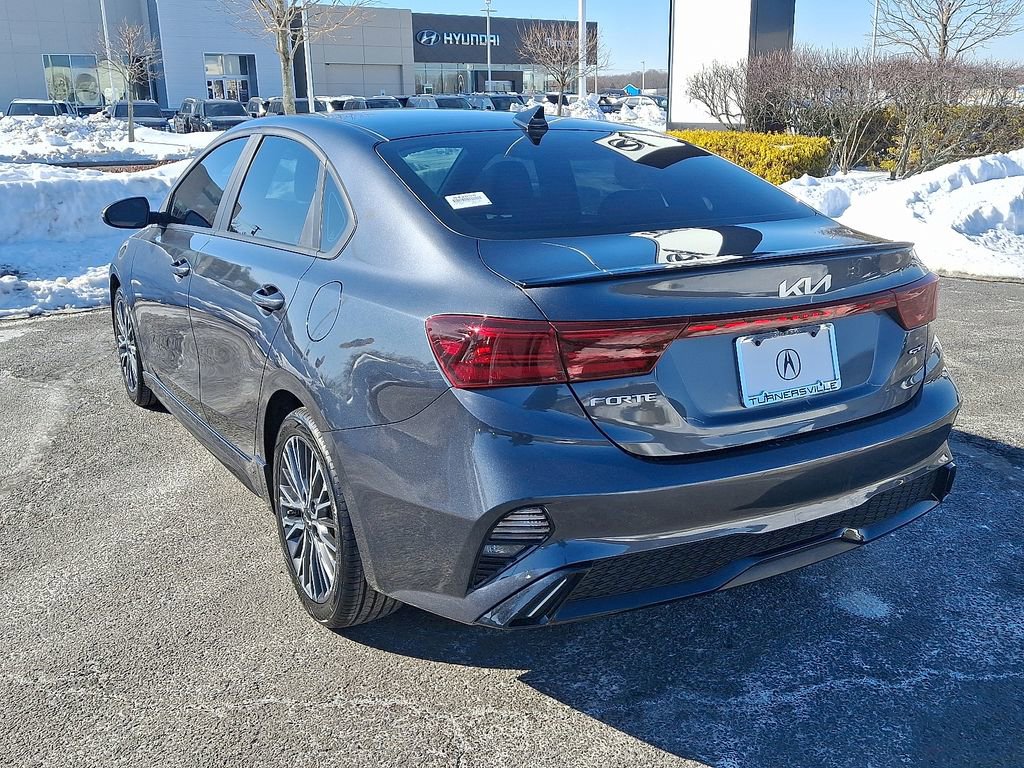 Used 2024 Kia Forte GT-Line w/ GT-Line Premium Package image 4