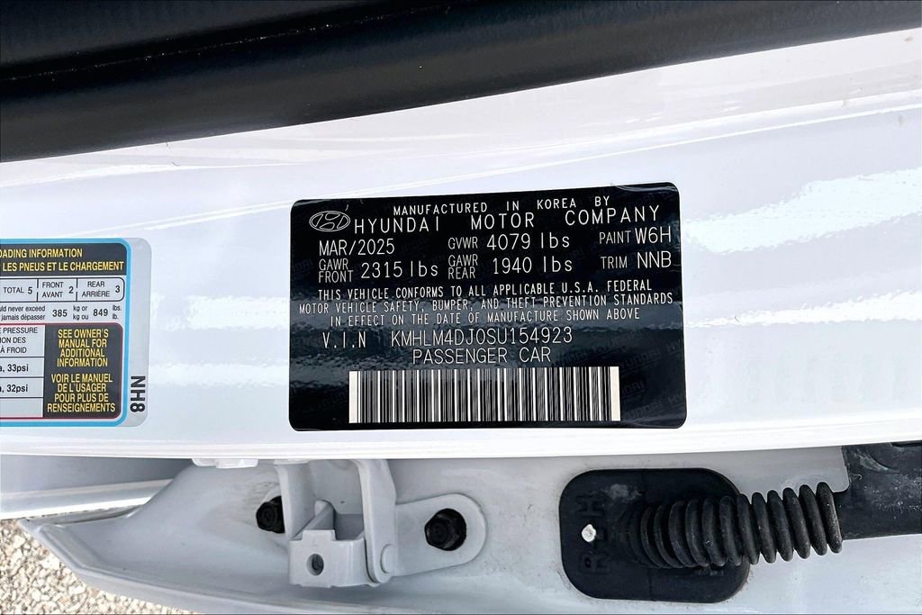 Certified 2025 Hyundai Elantra SEL image 35