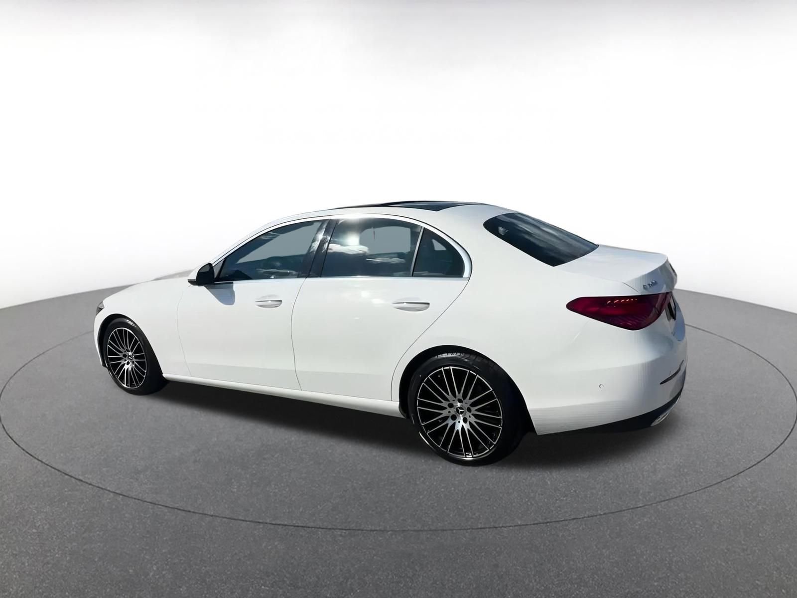 Used 2024 Mercedes-Benz C 300 4MATIC Sedan image 10