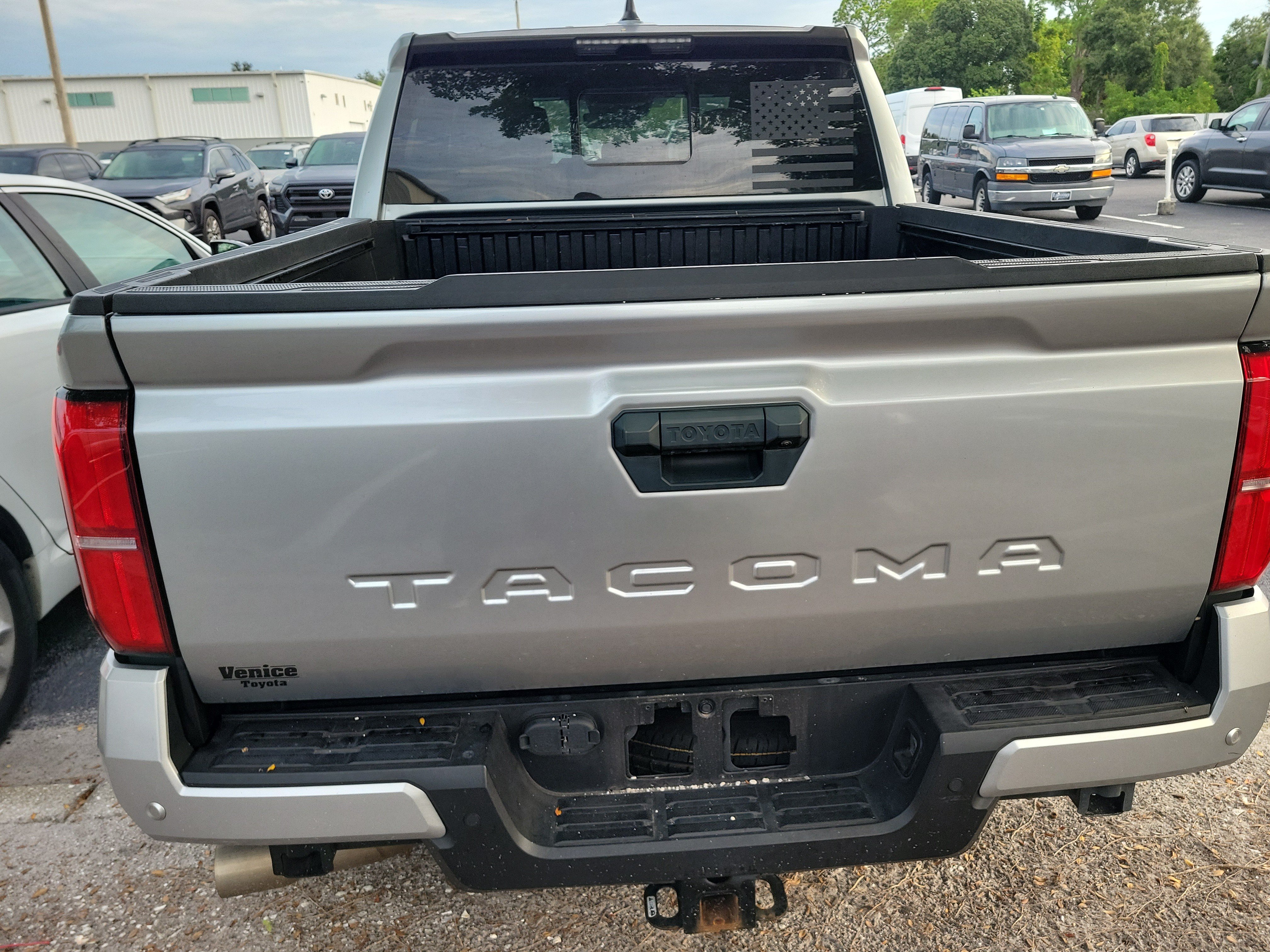 Used 2024 Toyota Tacoma SR5 w/ SR5 Upgrade Package RWD image 8