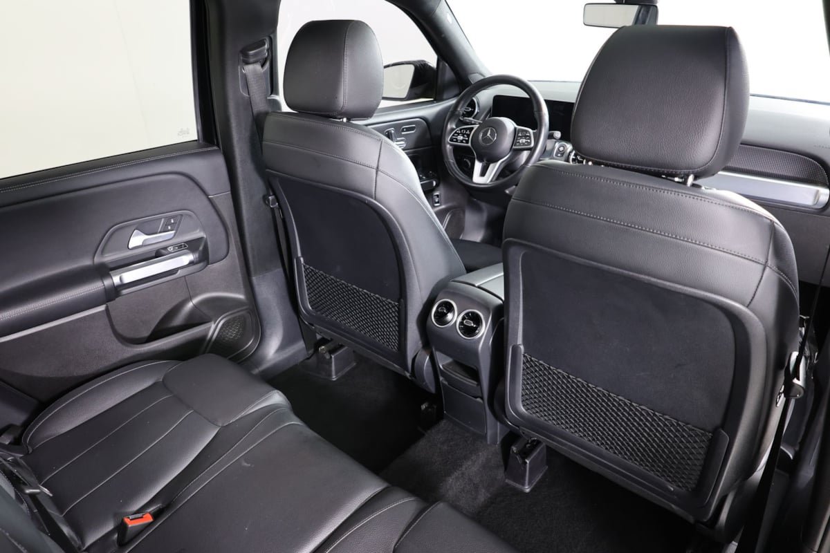 Used 2020 Mercedes-Benz GLB 250 4MATIC image 41