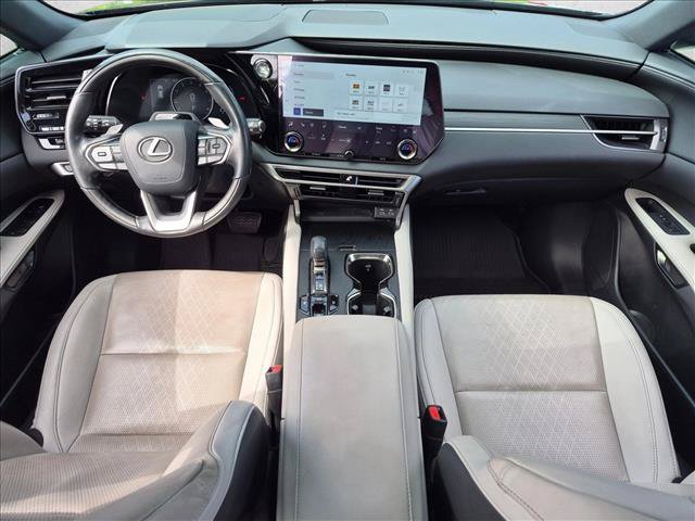 Used 2023 Lexus RX 350 Premium Plus w/ Cold Area Package FWD image 17