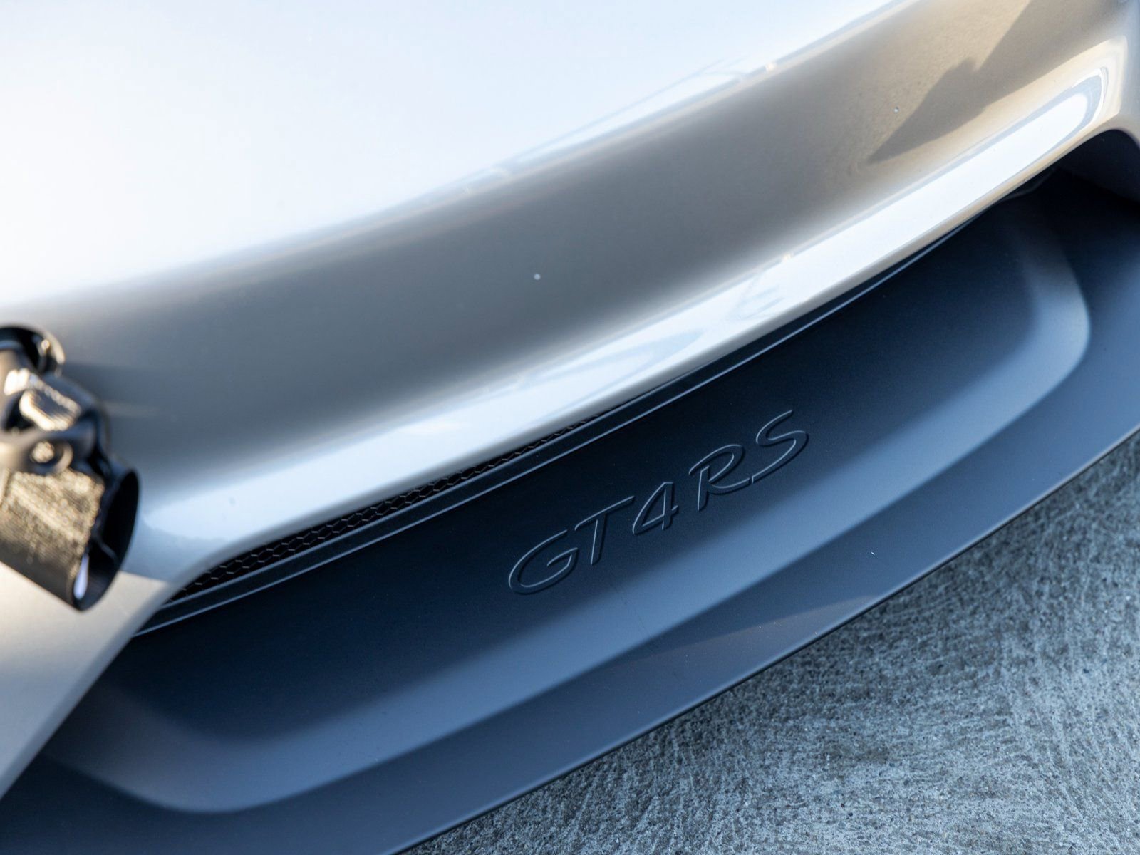 Certified 2025 Porsche 718 Cayman GT4 RS RWD image 20