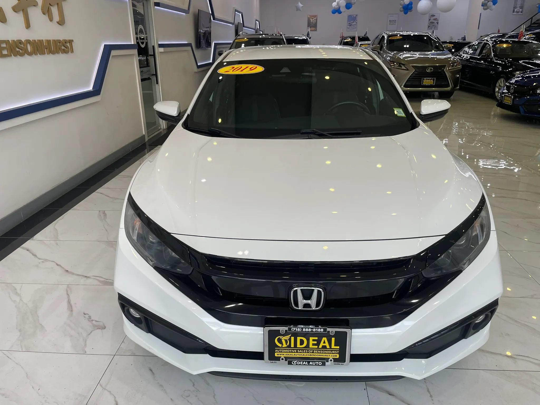 Used 2019 Honda Civic Sport image 2