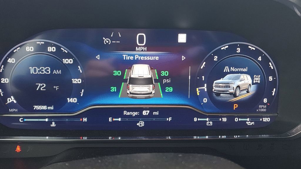 Used 2022 Chevrolet Suburban LT AWD/4WD image 29
