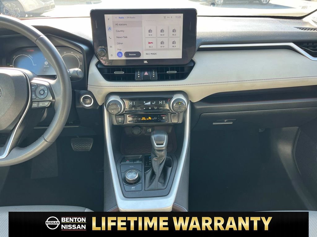 Used 2023 Toyota RAV4 Limited image 24