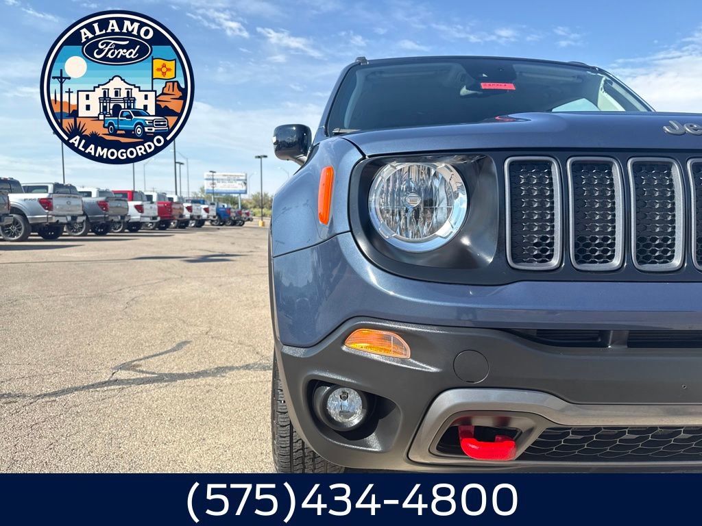 Used 2022 Jeep Renegade Trailhawk image 21
