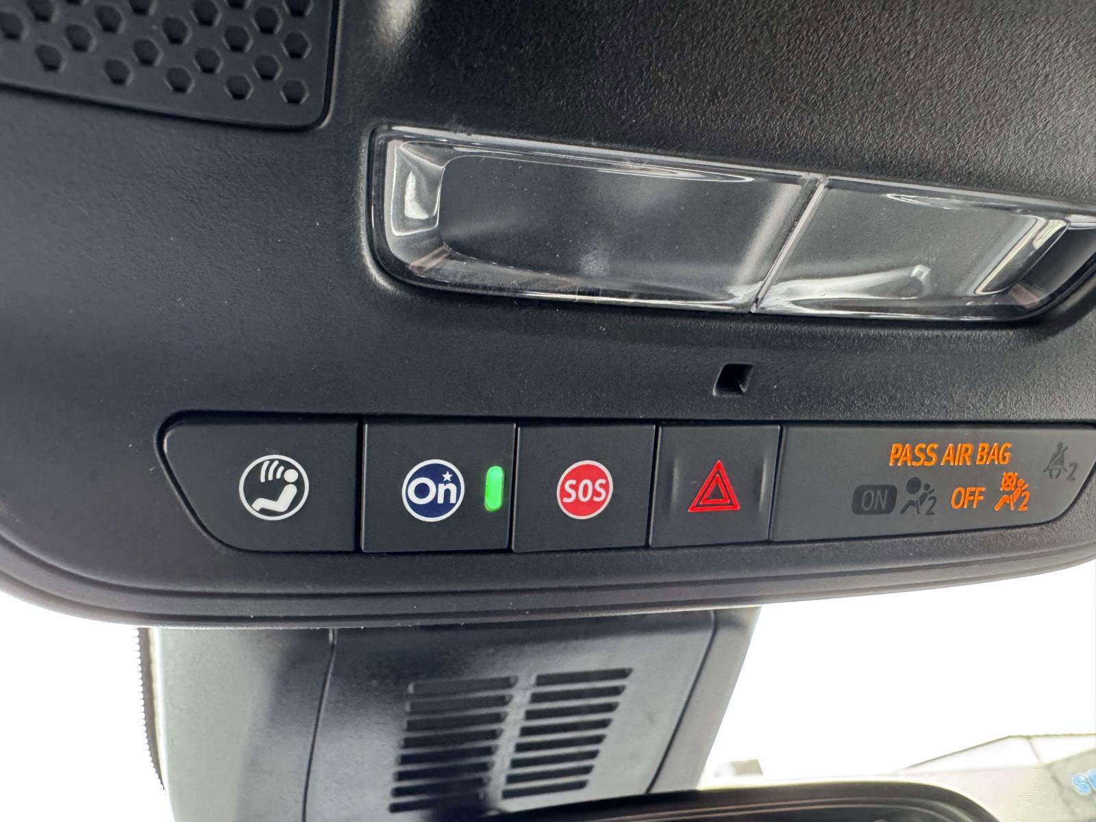 Used 2025 GMC Terrain Elevation image 34