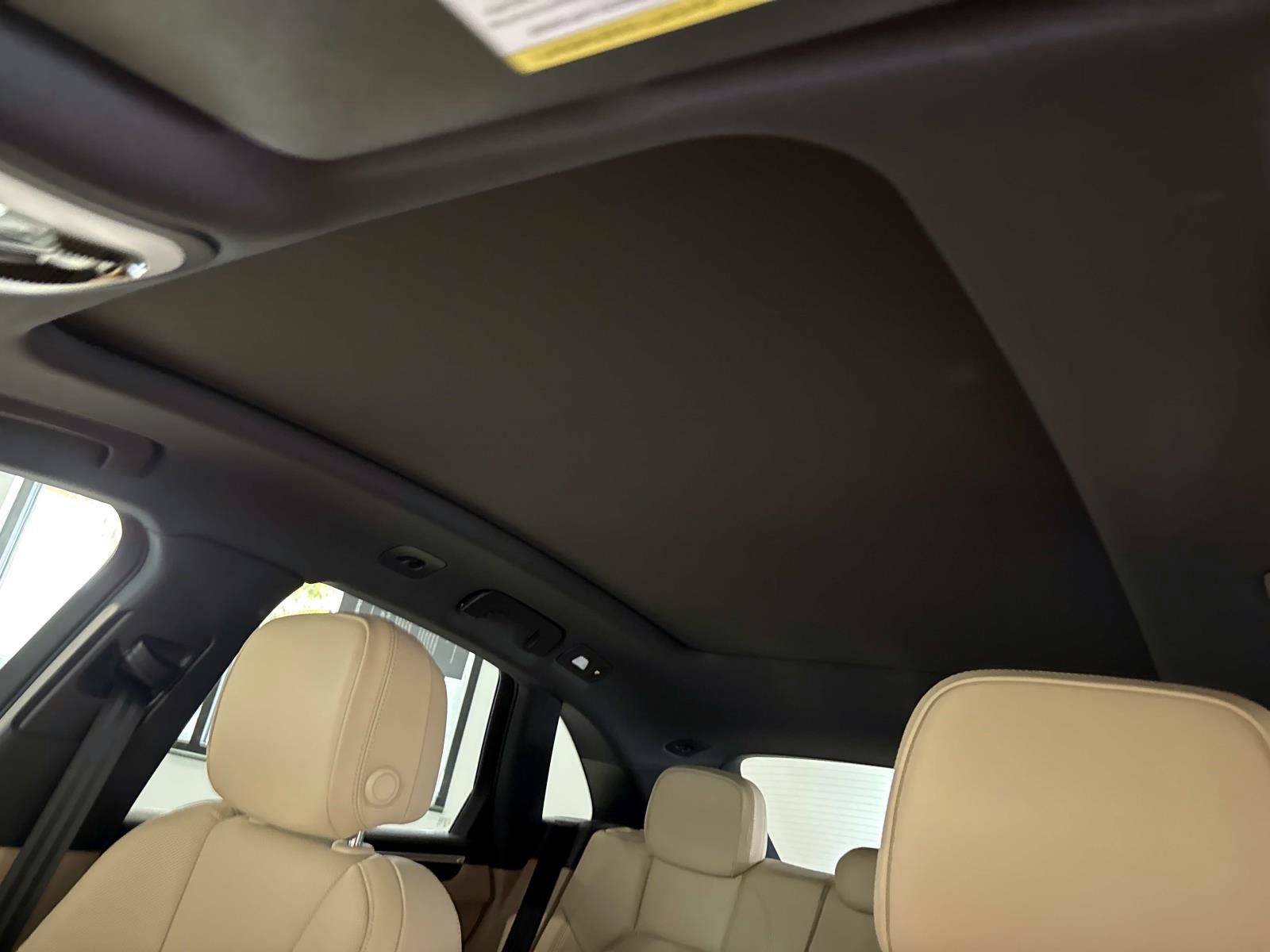 Certified 2026 Porsche Macan image 22